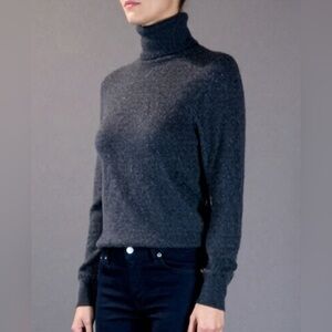 LORD & TAYLOR Cashmere Sweater Women’s Size Small Grey Turtleneck